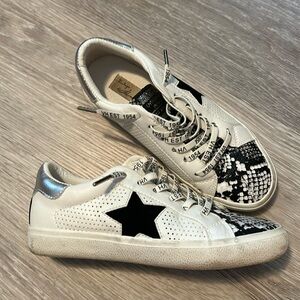 Vintage Havana Sneakers